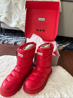 NWT Women's Maribel Lug Sole Insulated Waterproof Snow Booties. Size 10 women’s